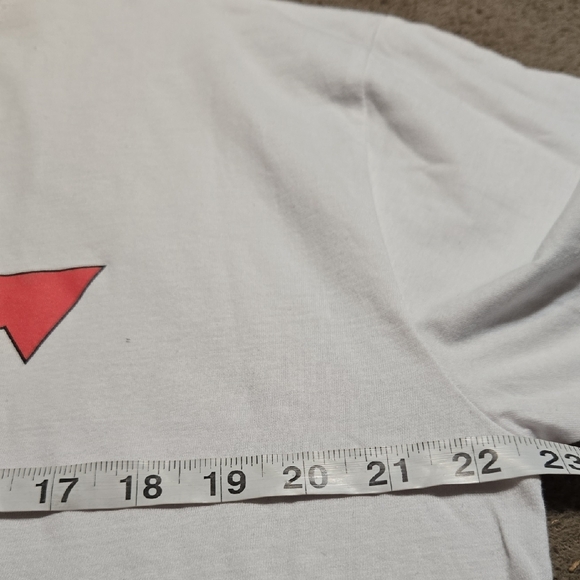 SP5 NWT Disney Muppets Kermit Kiss A Frog T-Shirt Men's Sz XL White Roses - Picture 6 of 9